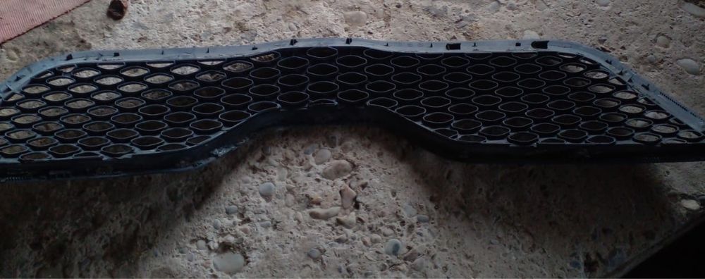 Решетка на камри 40-45