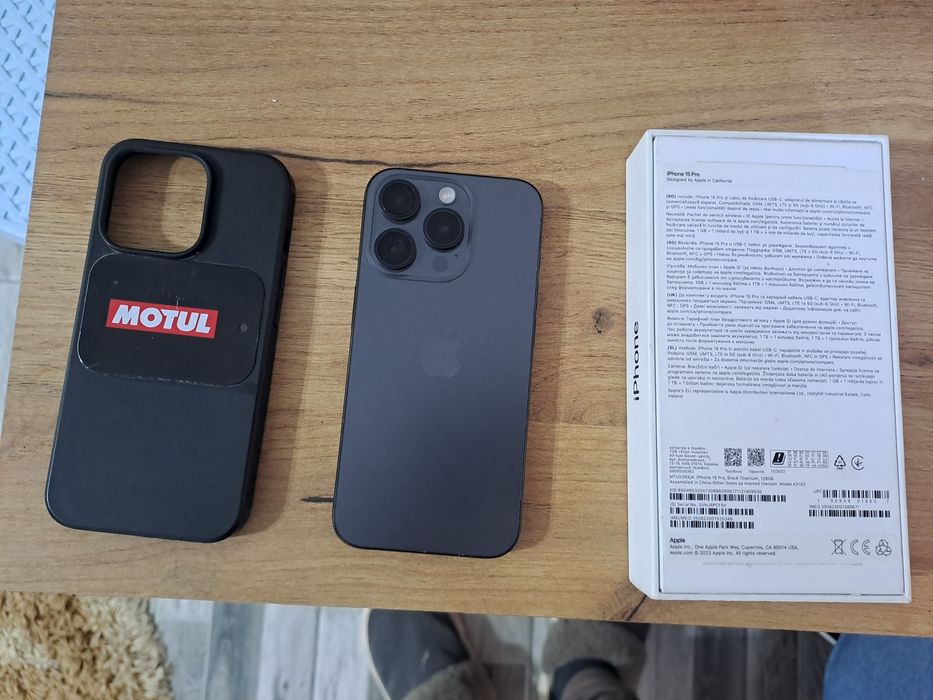 Iphone 15 pro la cutie 128 GB/ schimb cu 16 pro sau Samsung s25 ultra