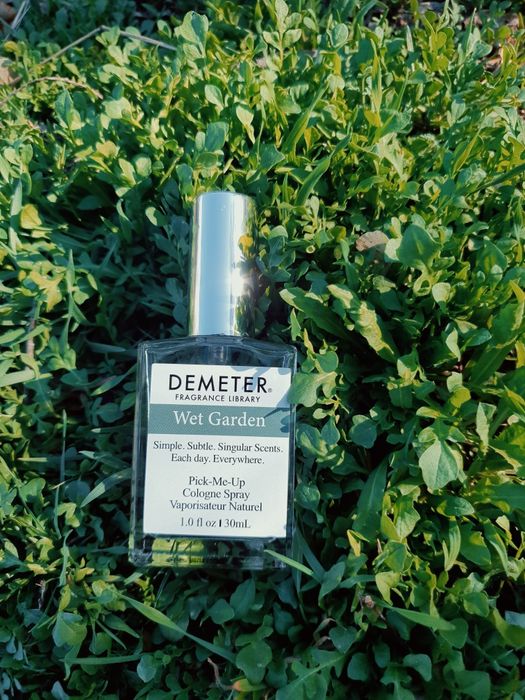 Продам духи Demeter Wet Garden