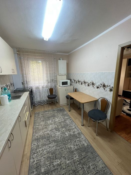 Apartament cu 2 camere de inchiriat