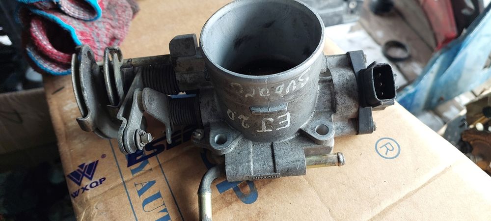 Дроссельная заслонка Subaru