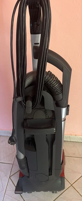 Aspirator Miele S7510 cu perii