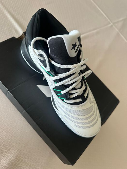Vand adidasi Converse marimea 41