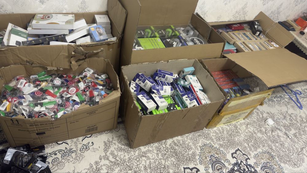 Aksessuarlar optom arzonga srochno!