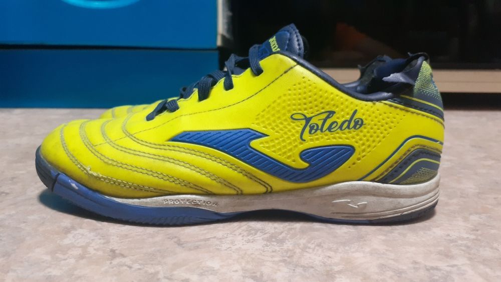 Футзалки joma продаю