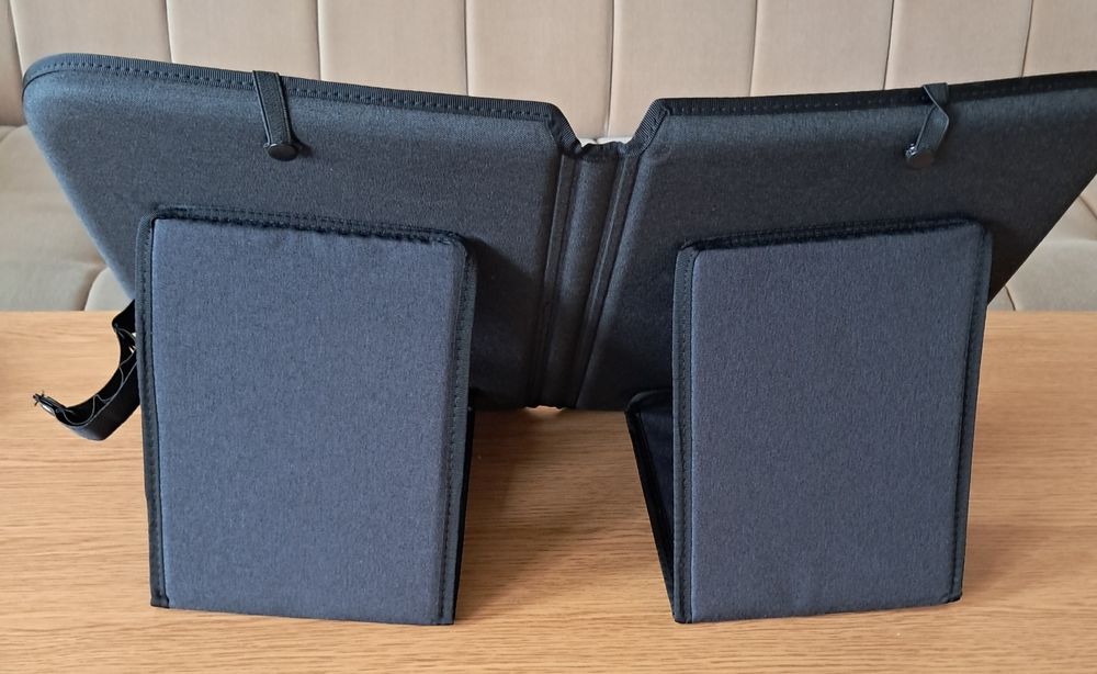 Стойка / калъф за книга