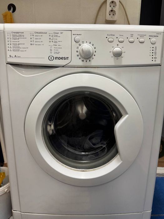 Стиральная машина Indesit