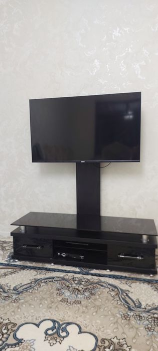 Телевизор QLT43 SMART TV