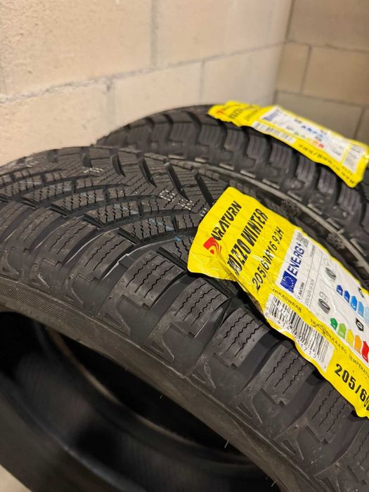 НОВИ Зимни гуми Duraturn Mozzo Winter 205/60 R16 92H 2 броя ДОТ2323