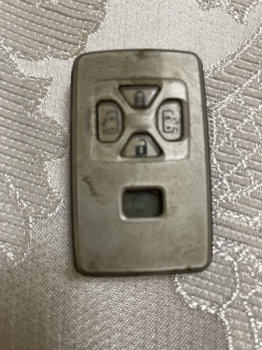 Ключ зажигания TOYOTA ESTIMA