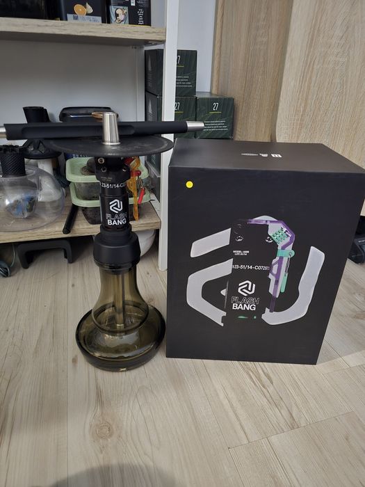 Stoc limitat!editie limitata narghilea moze flashbang pe negru!