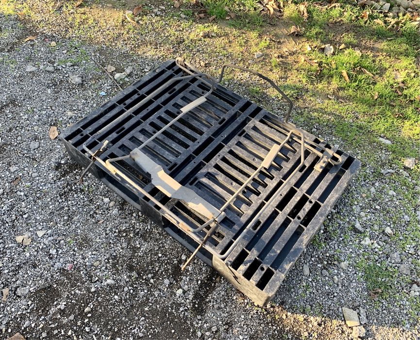 Стойка за резервна гума за Mercedes Sprinter,Vw Crafter(2006-2024)