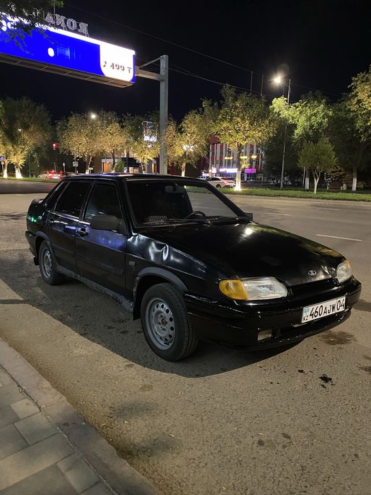 Машина Ваз 2115