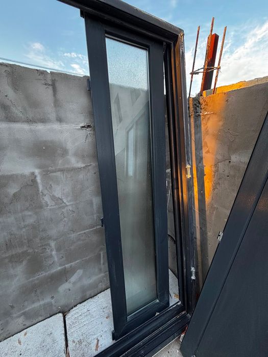 Usi de exterior duble