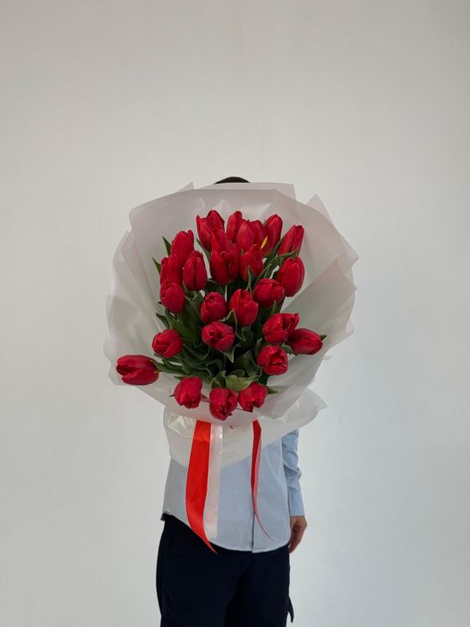 Тюльпаны на 8 марта