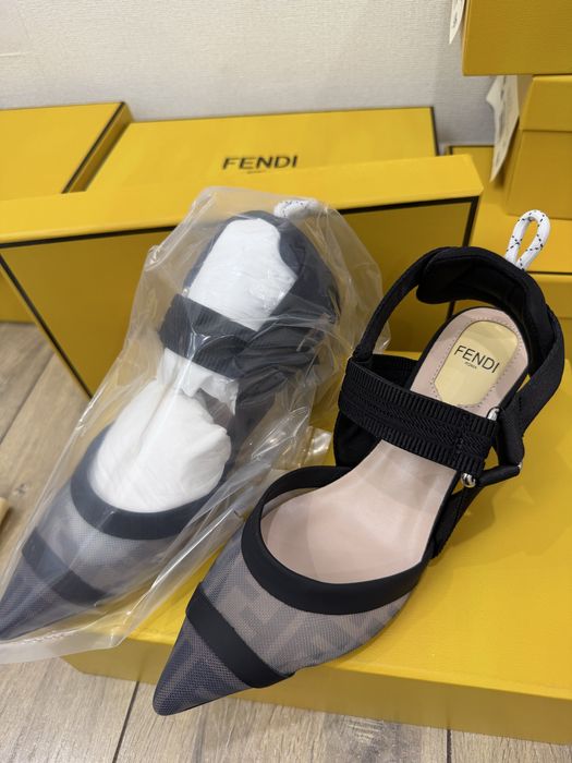 Туфли Fendi новые!!!