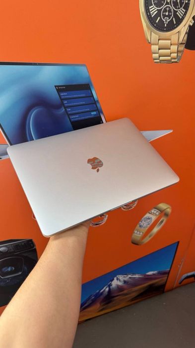 MacBook Pro M1 (2020)