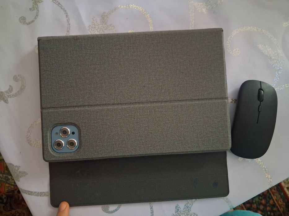 Продаю планшет детский новый