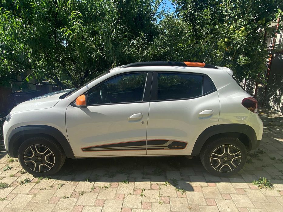 DACIA Spring