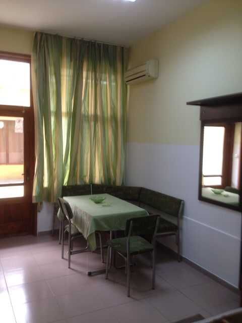 Дава се под наем Едностаен апартамент в Бургас, Братя Миладинови - 45 кв.м за 153 € - Снимка #3