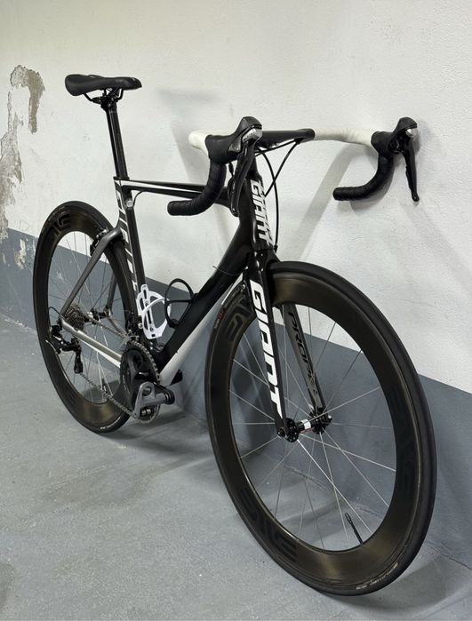 Giant Propel Advanced full Carbon marimea 52