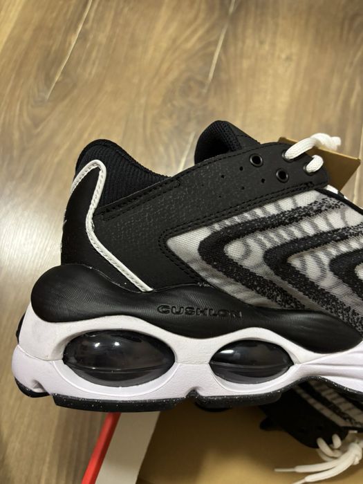 Маратонки Nike Air Max TW “Black & White” - размер 49.5