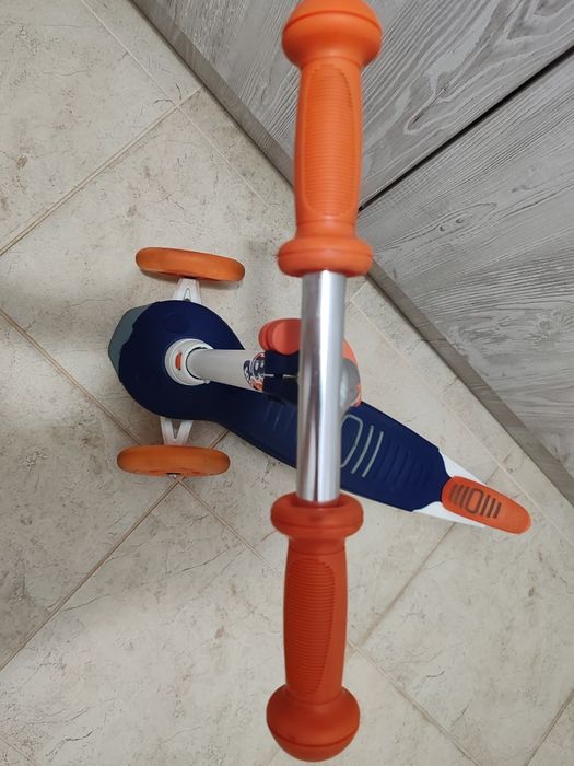 Trotineta copii cu luminite