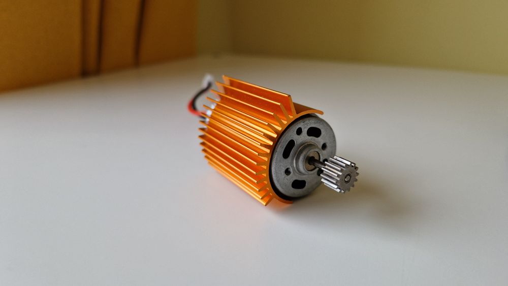 Четков Мотор RC390, ESC, Серво, Трансмитер