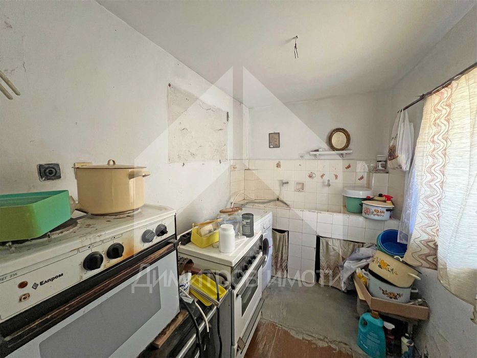 Продава се Къща в Нови пазар - 133 кв.м за 805 €/кв.м - Снимка #6