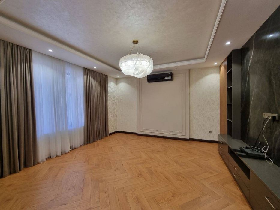 Закрытый городок коттедж Сайрам Village