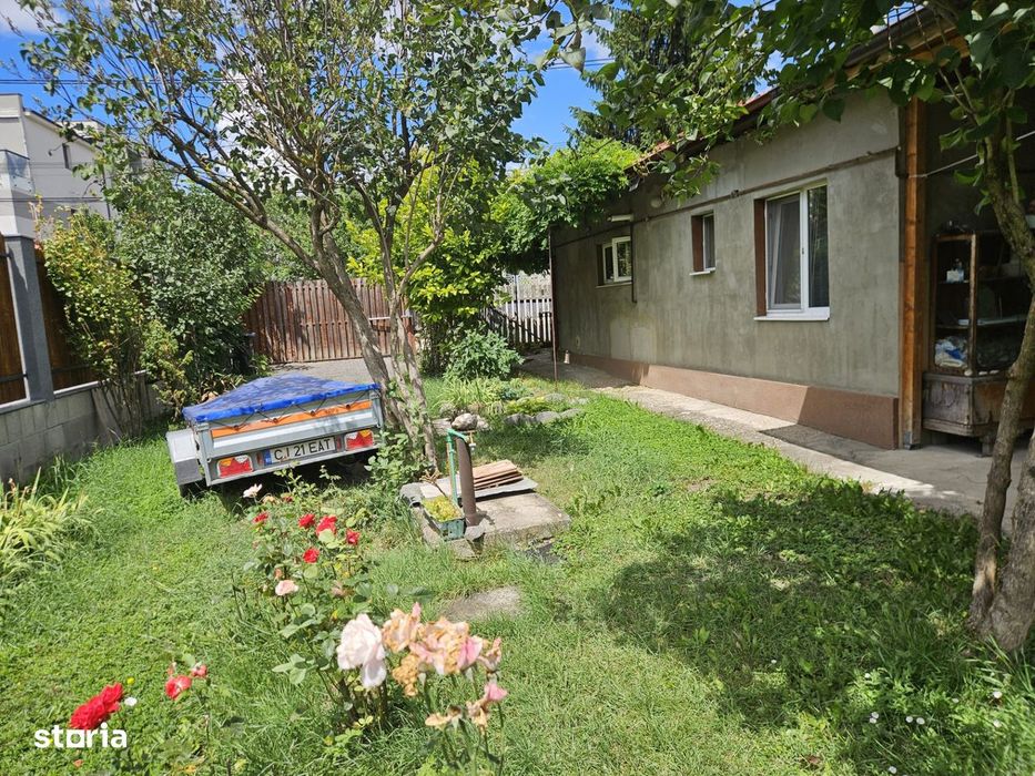 Casa Intre Lacuri, teren 321 mp, cu potential mare!