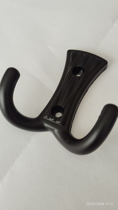 Закачалка да дрехи - 18 €