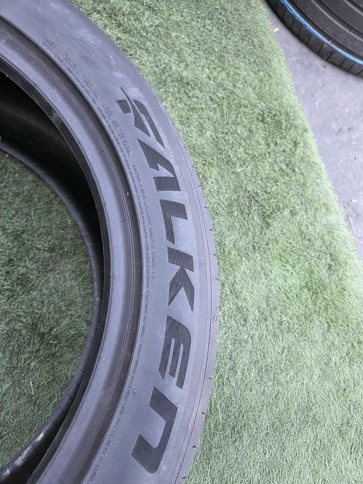 285 45 21 falken