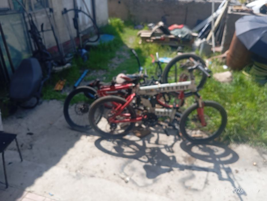 велосипеды школьники 4штуки 2среднних и2 маленьких        еза30000 отд