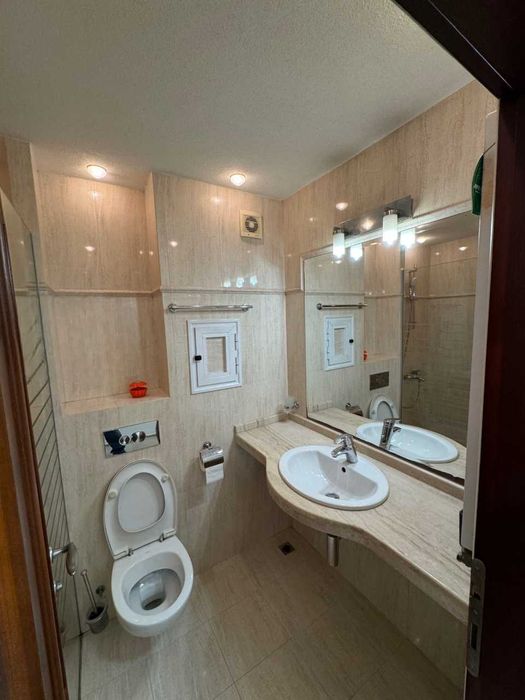 Дава се под наем Тристаен апартамент в София, Център - 100 кв.м за 739.5 € - Снимка #9