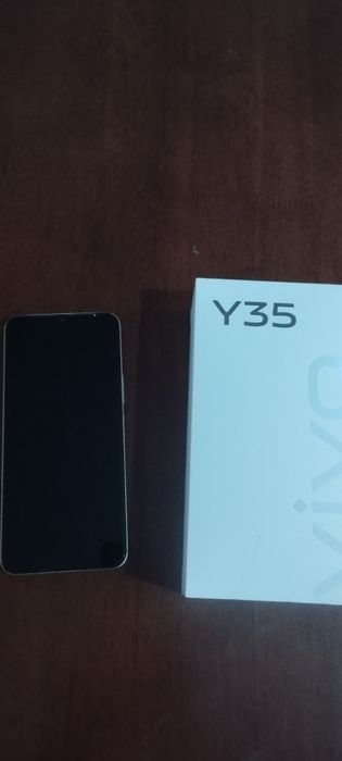 Продам телефон Vivo Y35