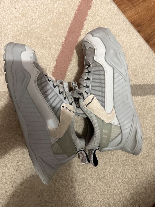 Off white odsy 1000 gri