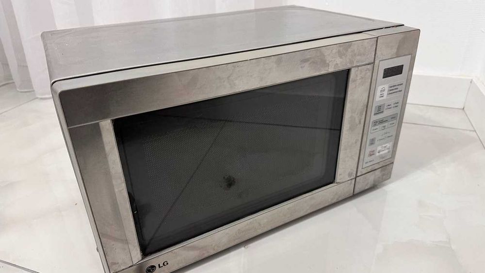 Продается микроволновка LG для запчастей