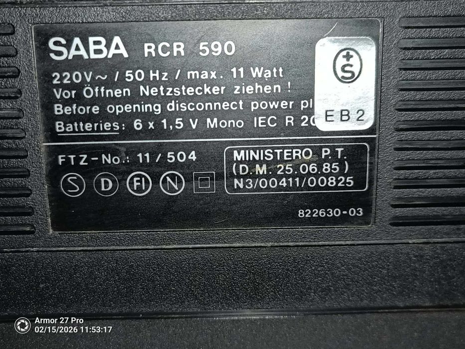 Продавам двукасетъчен SABA RCR590