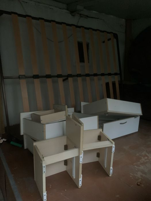 Продам 2 х спальную кровать