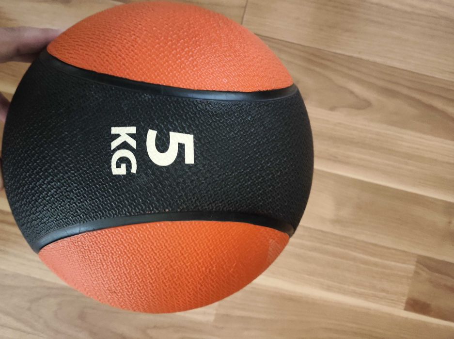 Топка за упражения - 5 килограма