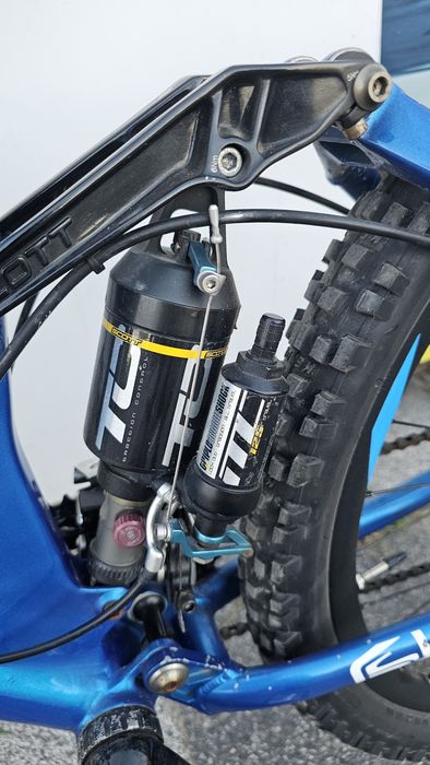 Carbon- SCOTT Genius MC 30