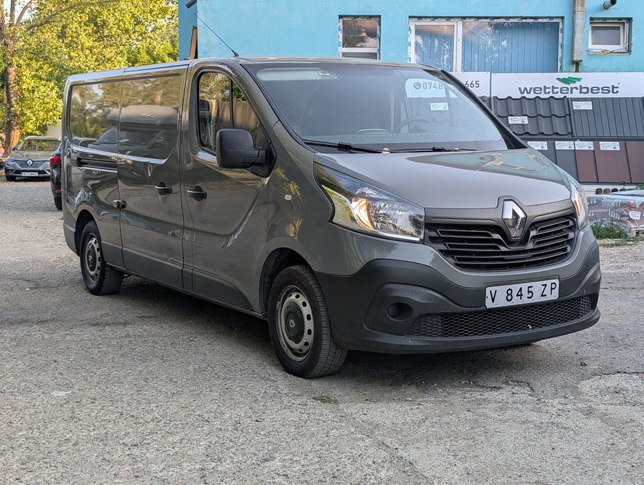 Renault Trafic 1.6 dci Euro 6 2019 model lung, 212000 km , Varianta Pre-facelift