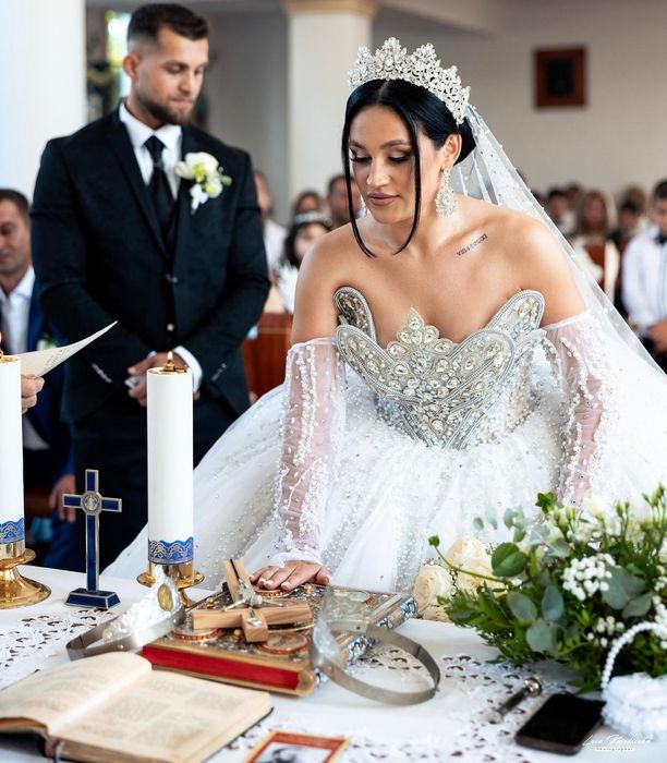 Rochie de mireasa de vânzare