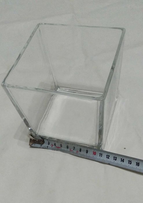 Продаю   в а з о ч к и