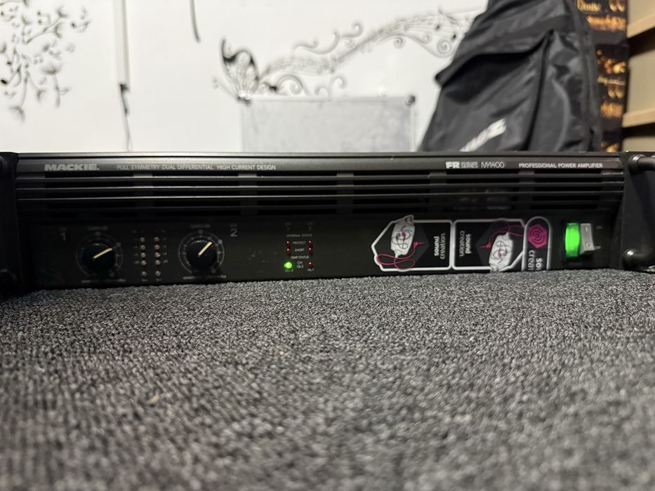 Vând Amplificator Mackie FR 1400M , 1400W