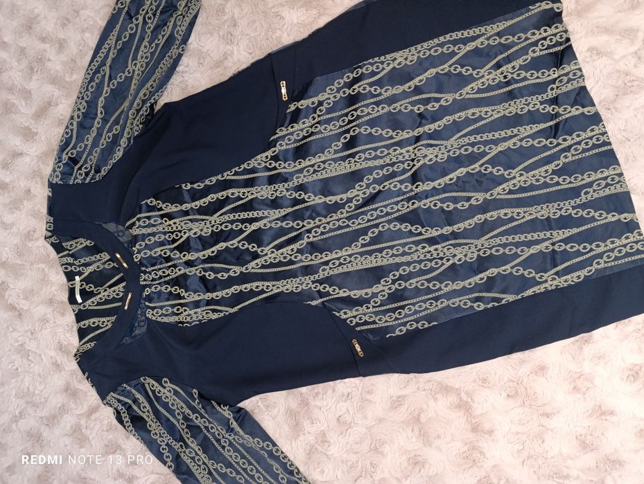 Продается платье 56 размер