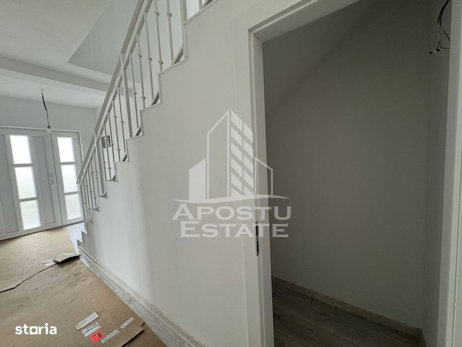 Duplex 4 camere (3 camere + birou), Mosnita Noua