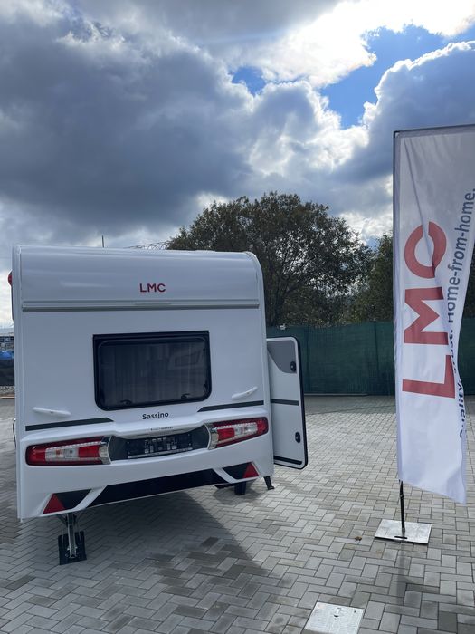 Rulota Lmc Sassino 470k/ 6 persoane/ noua/ premium/ 12 ani