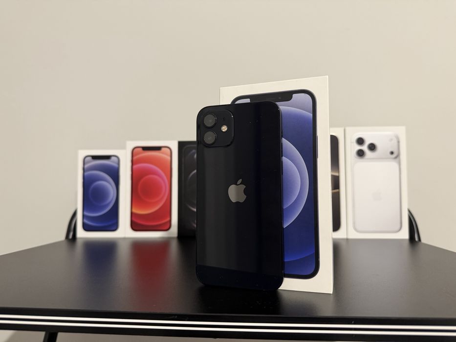 iPhone 12, 64GB, negru, neverlock, stare impecabilă